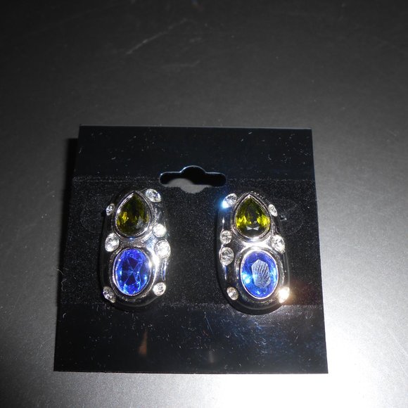 Jade & Jasper Green Bracelet and Earrings - Picture 4 of 4